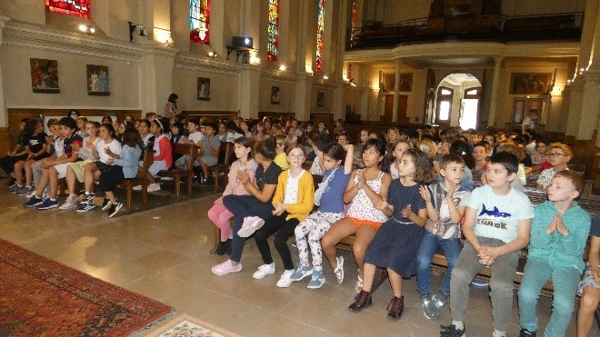 Visuel : Le rveil  Saint Laurent : la rentre de lensemble scolaire